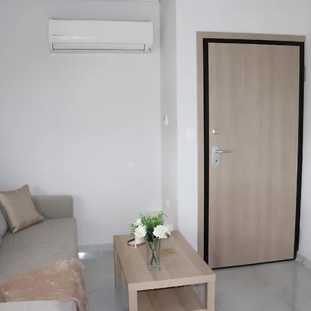 Irene Apartment *